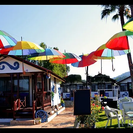 אכסניה Blu Brezza Marine היסרונו