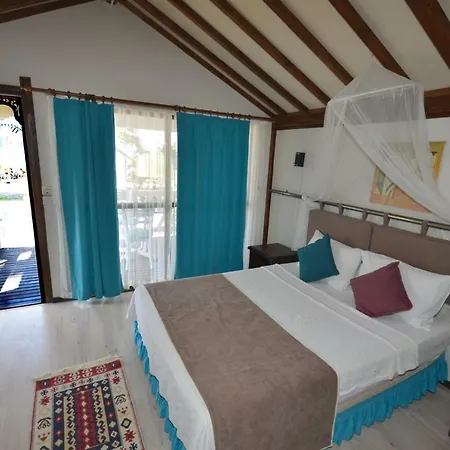 Blu Brezza Marine Lodge